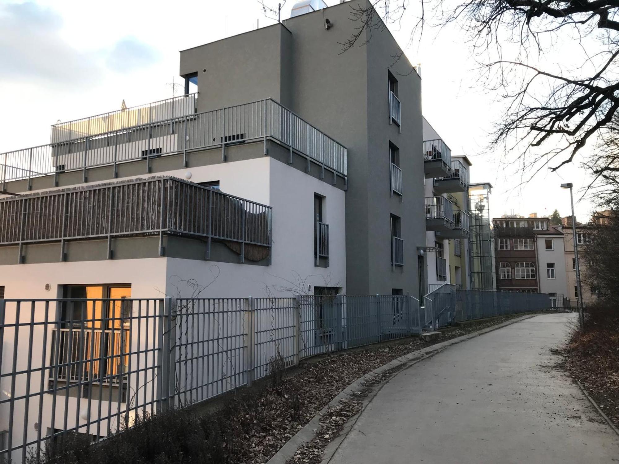 Residence Park Klamovka Prag Exterior foto